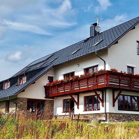 Apartmany Chajdovka Bozi Dar Ngoại thất bức ảnh