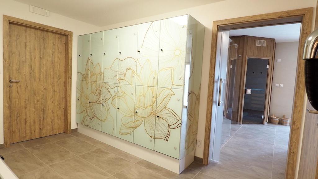 Apartmany Chajdovka Bozi Dar Ngoại thất bức ảnh
